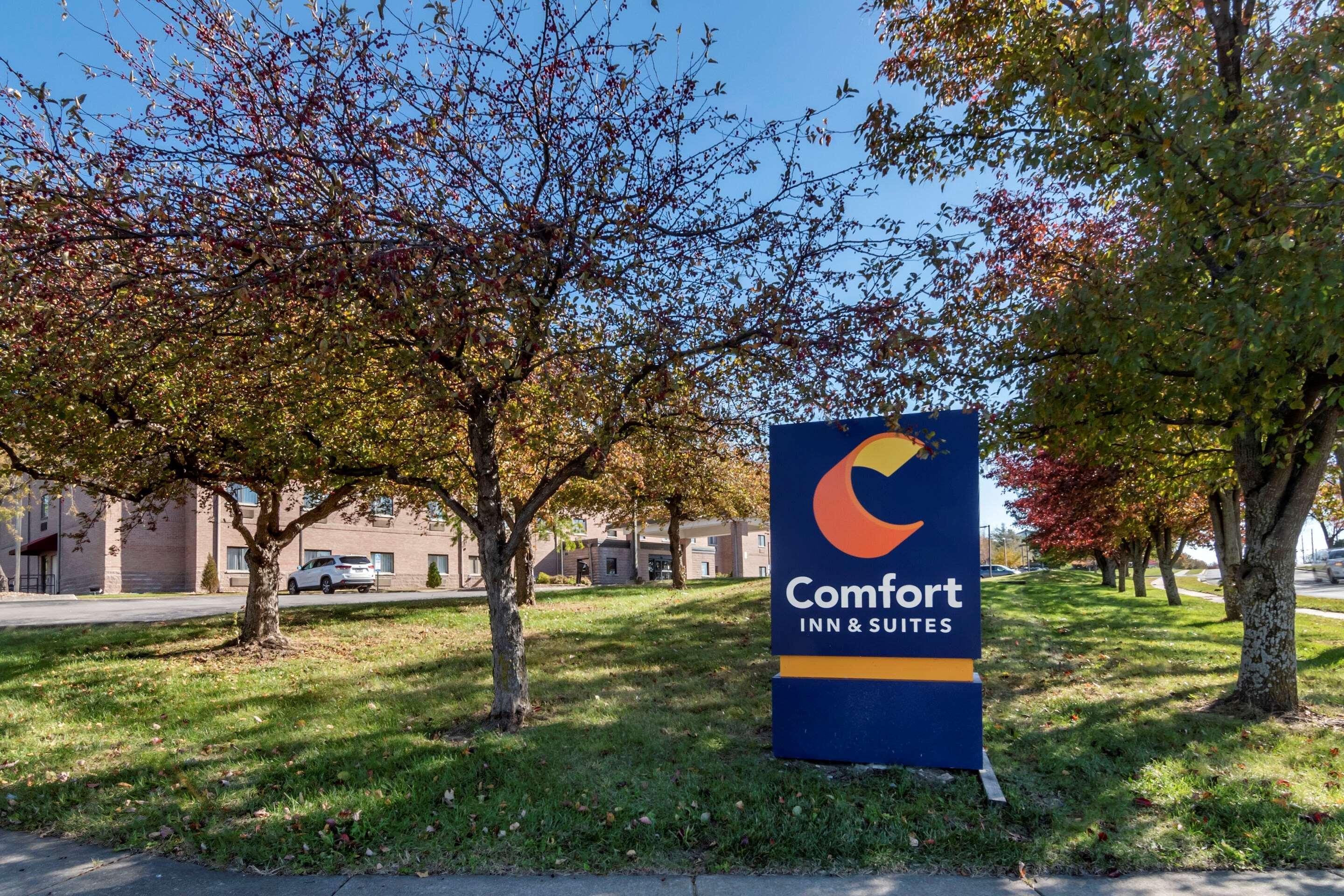 Comfort Inn & Suites Lees Summit - Kansas City Lee’s Summit Dış mekan fotoğraf